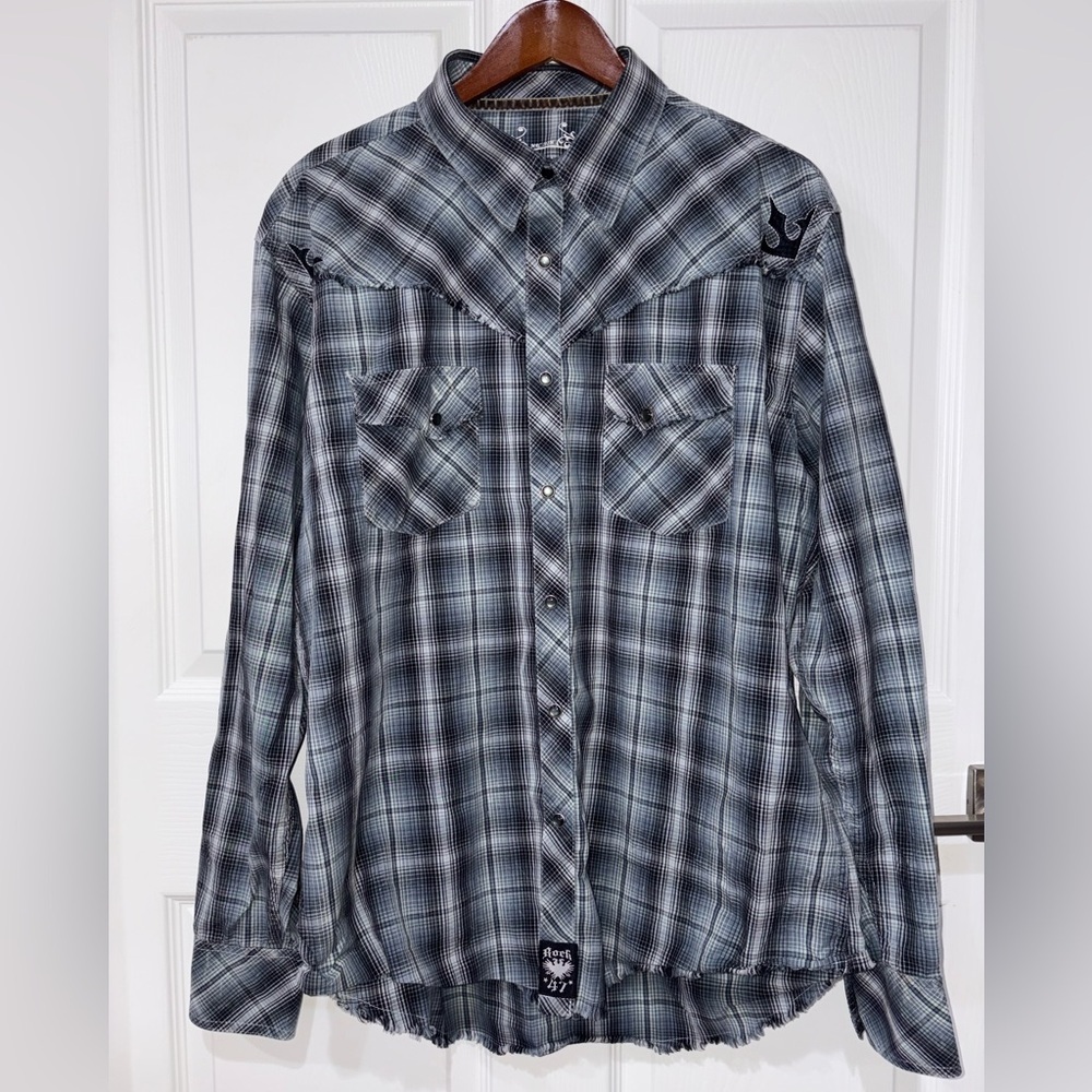 Rock 47 by Wrangler Distressed Plaid Pearl Snap Shirt XL RN 130273